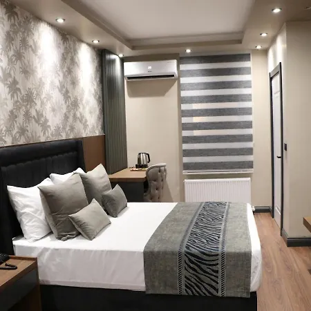 Hotel Grand Ueskuedar 3*