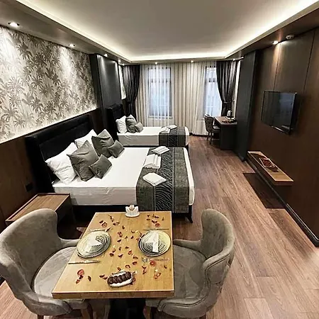 فندق Grand Ueskuedar 3*