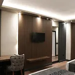 Grand Ueskuedar Ξενοδοχείο 3*